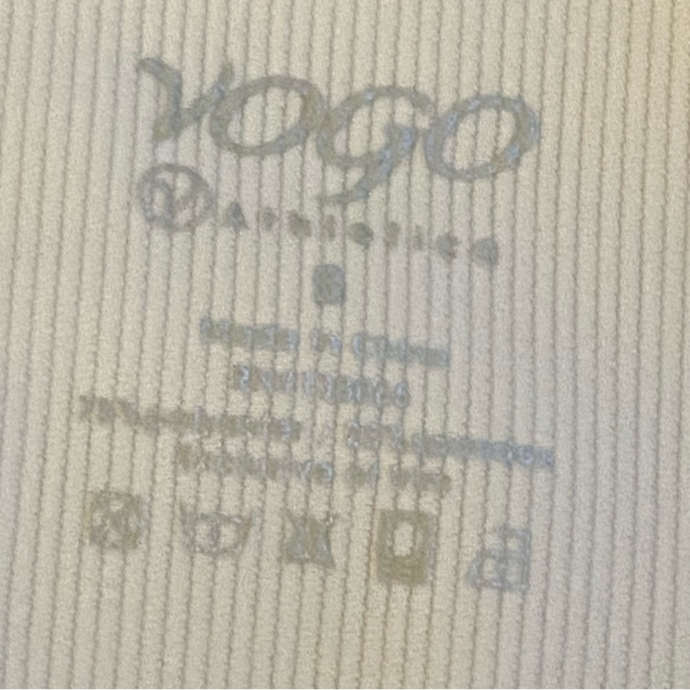 VOGO ATHLETICA HIGH RISE CAPRI S NWT - Picture 5 of 6